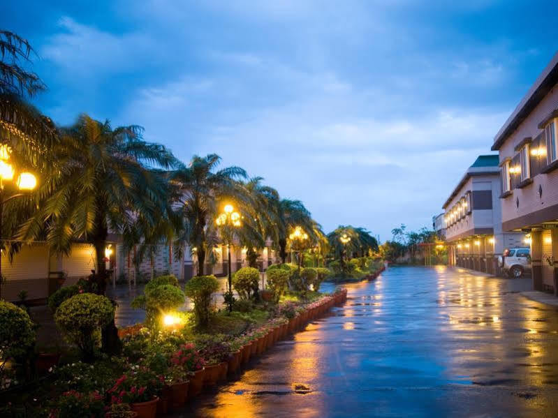Mesasa Garden Motel Hualien stad Exteriör bild