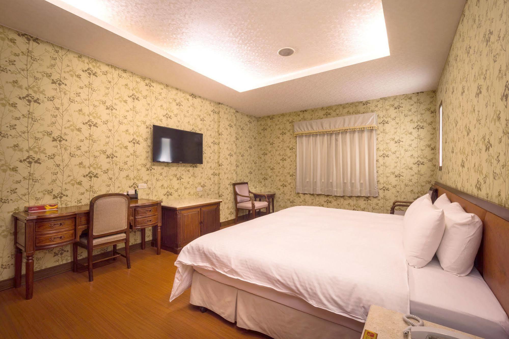 Mesasa Garden Motel Hualien stad Exteriör bild
